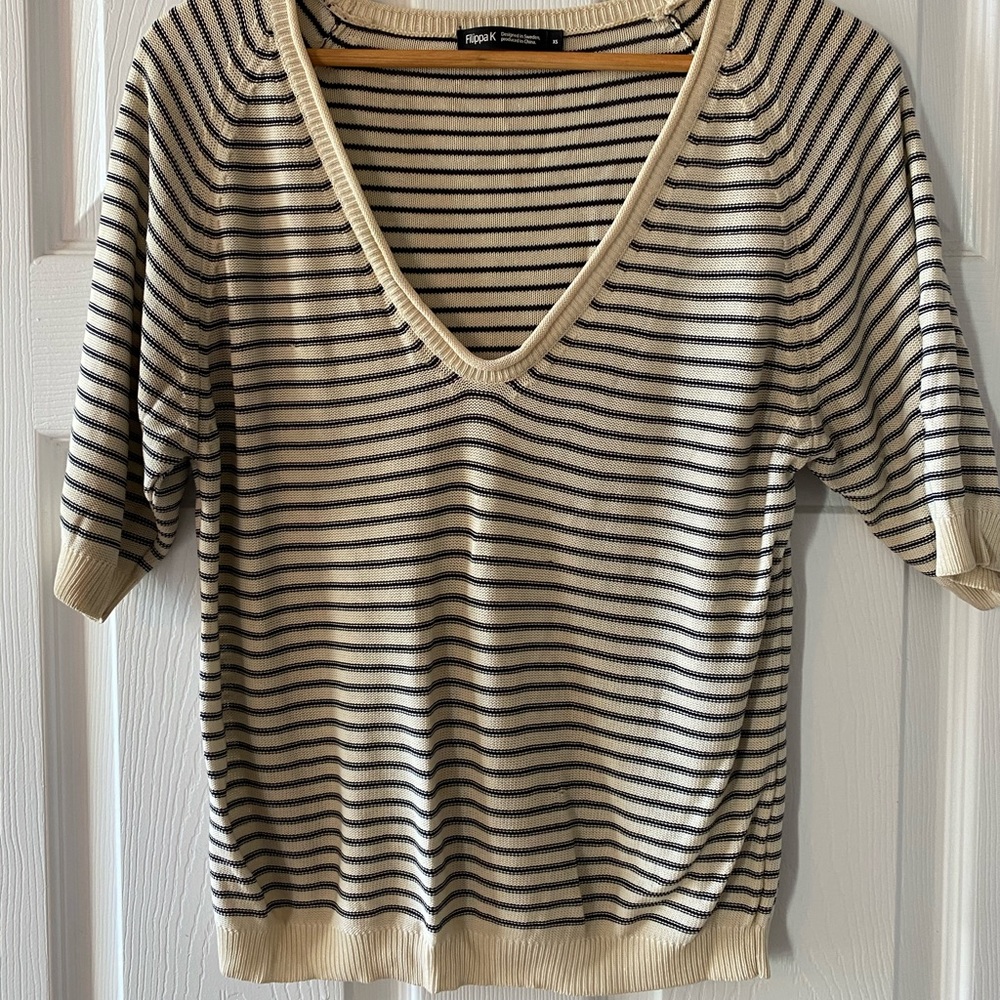 Fillipa K - Stripe Knit - Shortsleeve - Small